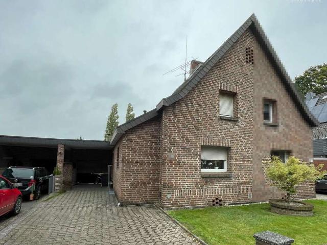 Haus kaufen in Neukirchen-Vluyn, Nordrhein-Westfalen