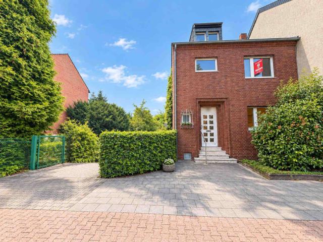 Haus kaufen in Furth-Mitte, Neuss