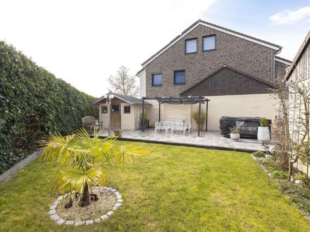 Haus kaufen in Allerheiligen, Neuss