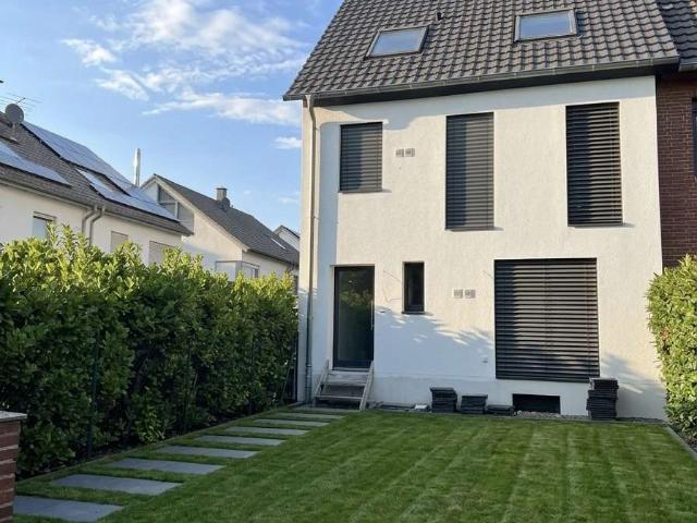 Haus kaufen in Gnadental, Neuss