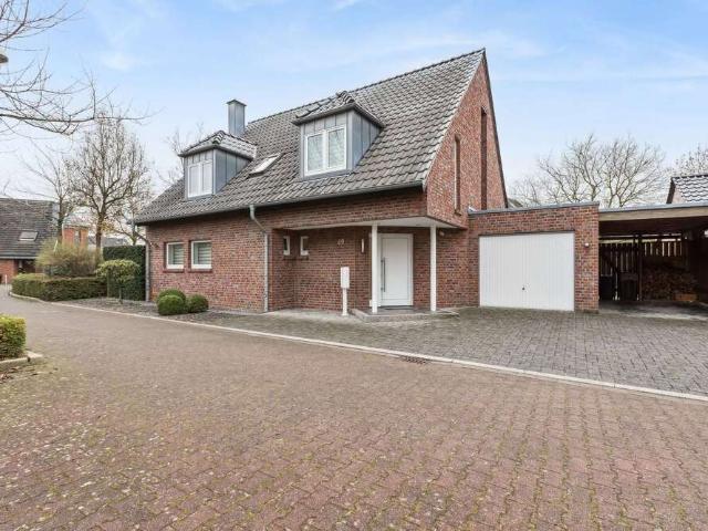 Haus kaufen in Rosellen, Neuss