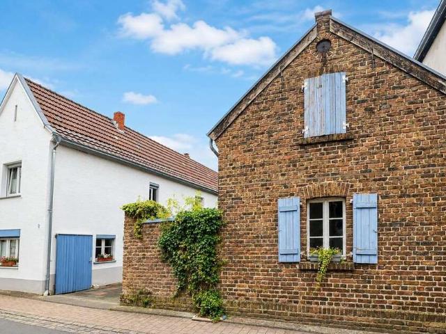 Haus kaufen in Mondorf, Niederkassel