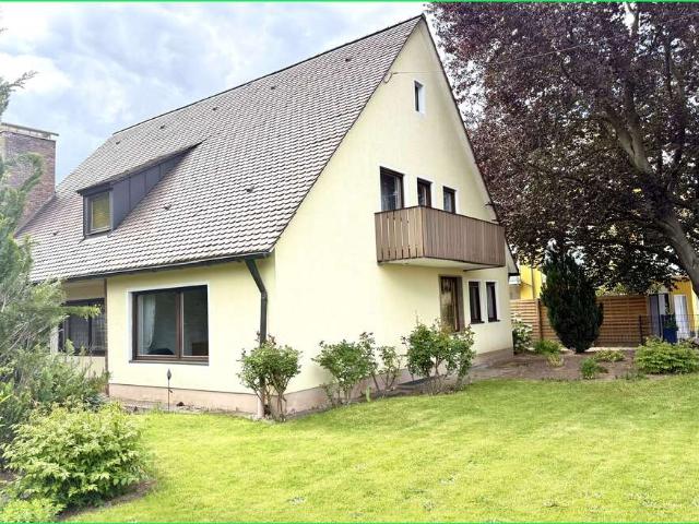 Haus kaufen in Altenfurt, Nürnberg