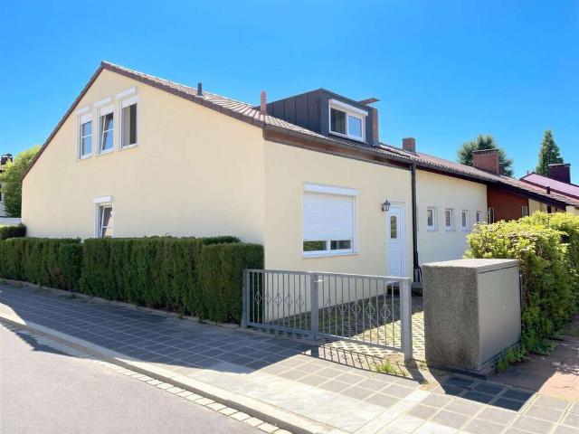 Haus kaufen in Altenfurt, Nürnberg