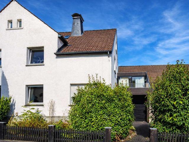 Haus kaufen in Oerlinghausen, Nordrhein-Westfalen