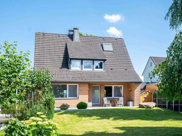 Haus kaufen in Oerlinghausen, Nordrhein-Westfalen