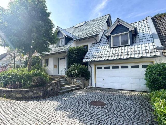 Haus kaufen in Oerlinghausen, Nordrhein-Westfalen