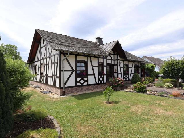 Haus kaufen in Peterswald-Löffelscheid, Rheinland-Pfalz