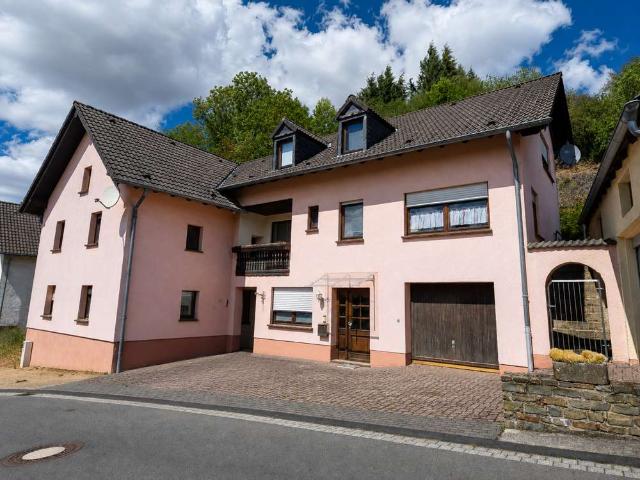 Haus kaufen in Plütscheid, Eifelkreis Bitburg-Prüm