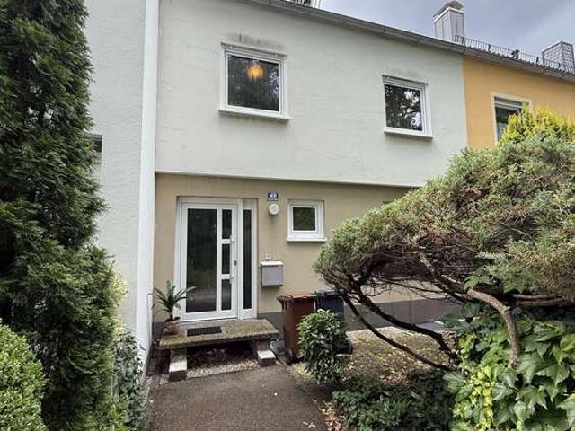 Haus kaufen in Putzbrunn, Bayern