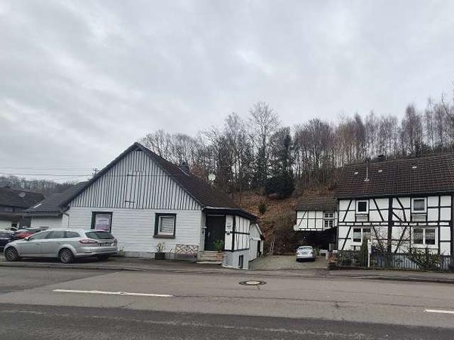 Haus kaufen in Windfus, Reichshof