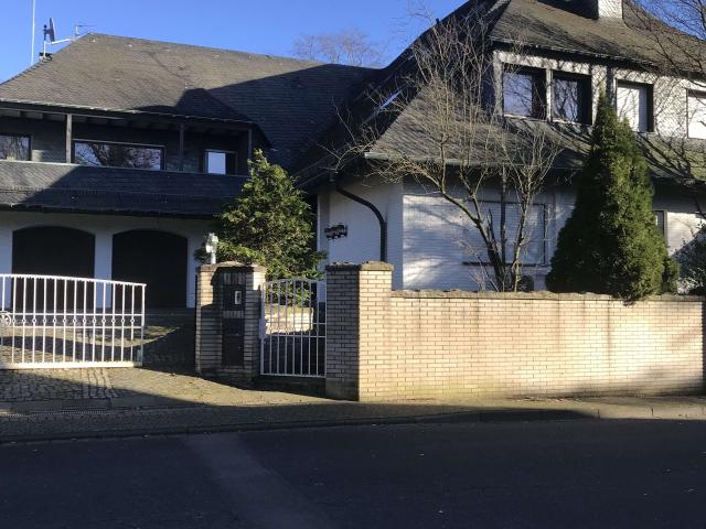 Haus kaufen in Ehringhausen, Remscheid