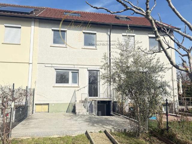 Haus kaufen in Sondelfingen, Reutlingen