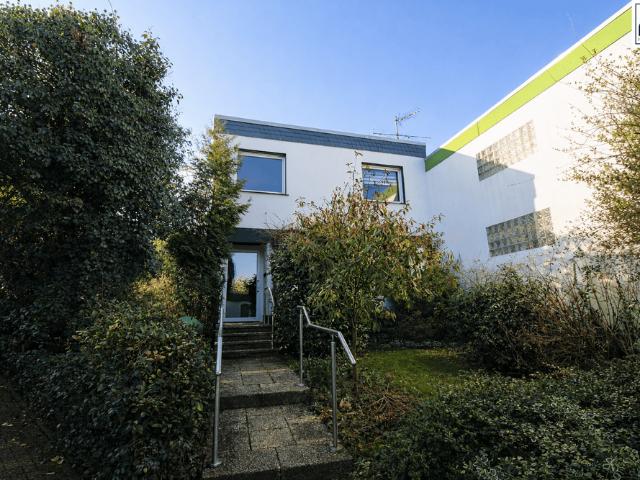 Haus kaufen in Menzlingen, Rösrath