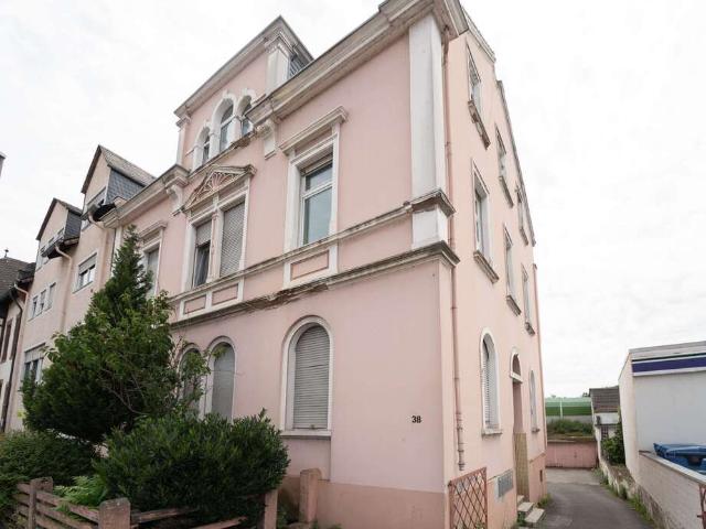 Haus kaufen in Rüdesheim am Rhein, Rüdesheim