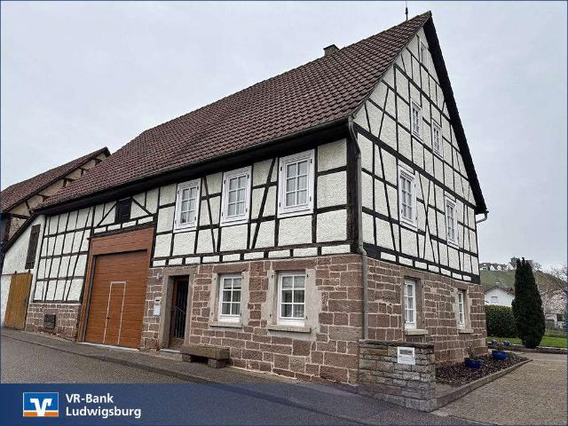 Haus kaufen in Sachsenheim, Baden-Württemberg