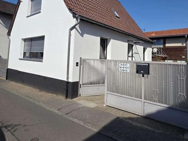 Haus kaufen in Sandhausen, Baden-Württemberg