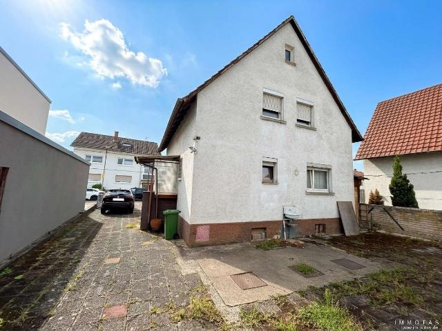 Haus kaufen in Sandhausen, Baden-Württemberg