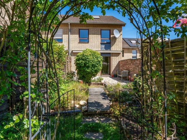 Haus kaufen in Ort, Sankt Augustin