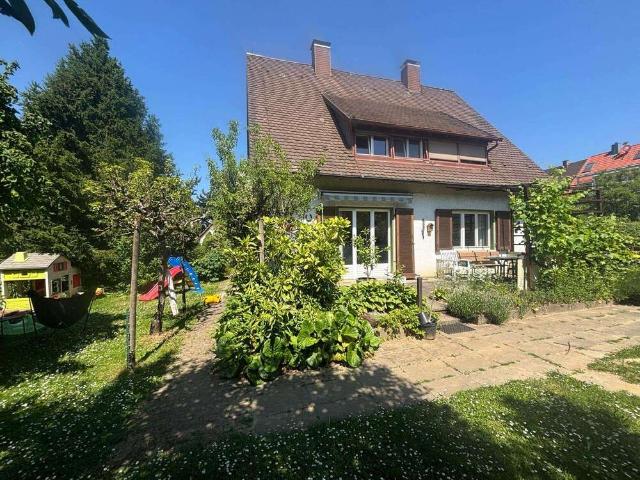 Haus kaufen in Wolfenweiler, Schallstadt