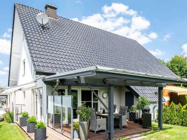 Haus kaufen in Schloß Holte-Stukenbrock, Nordrhein-Westfalen