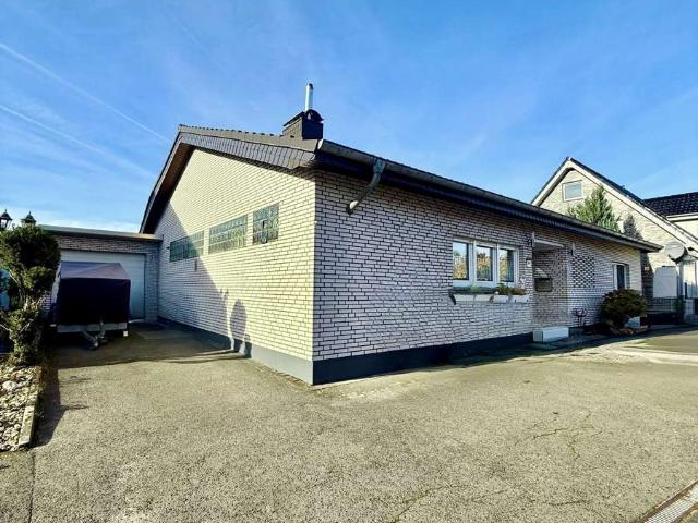 Haus kaufen in Schloß Holte-Stukenbrock, Nordrhein-Westfalen