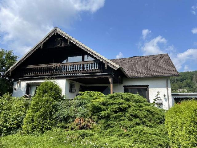 Haus kaufen in Schönecken, Rheinland-Pfalz