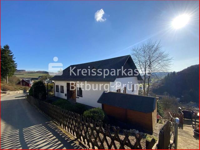 Haus kaufen in Schönecken, Rheinland-Pfalz