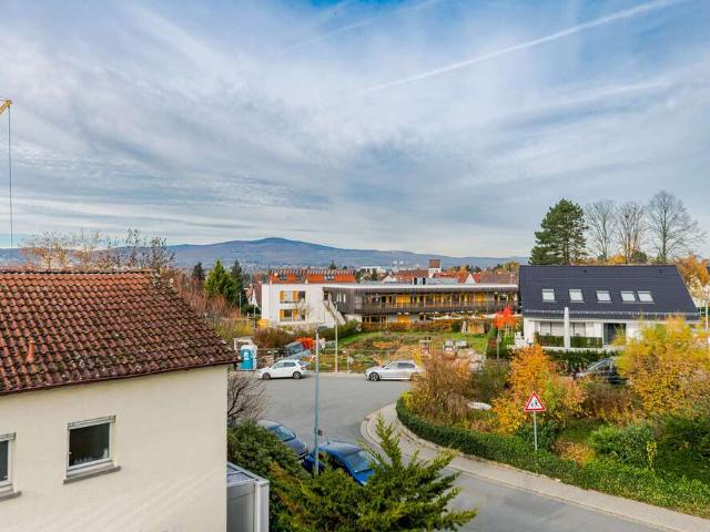 Haus kaufen in Schwalbach, Hessen