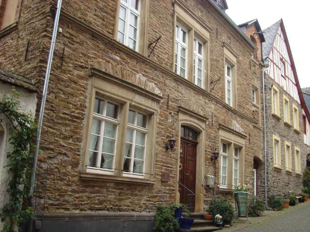 Haus kaufen in Senheim, Rheinland-Pfalz