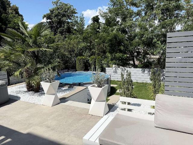 Haus kaufen in Stallberg, Siegburg