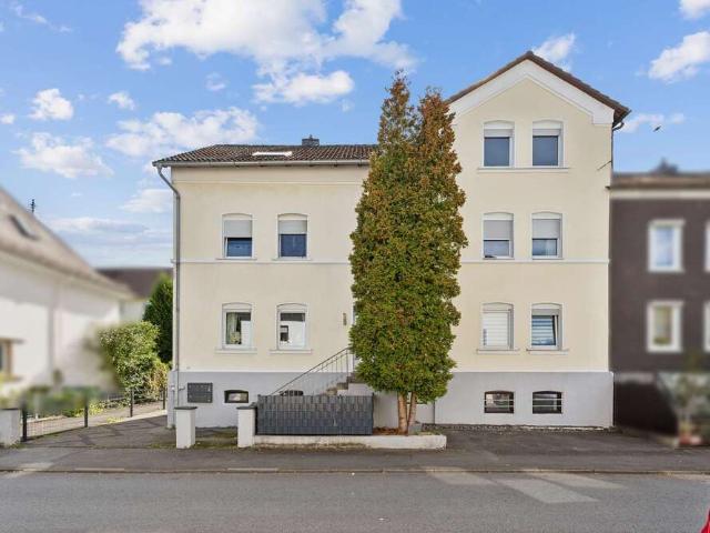 Haus kaufen in Kaan-Marienborn, Siegen