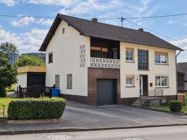 Haus kaufen in Sinspelt, Eifelkreis Bitburg-Prüm