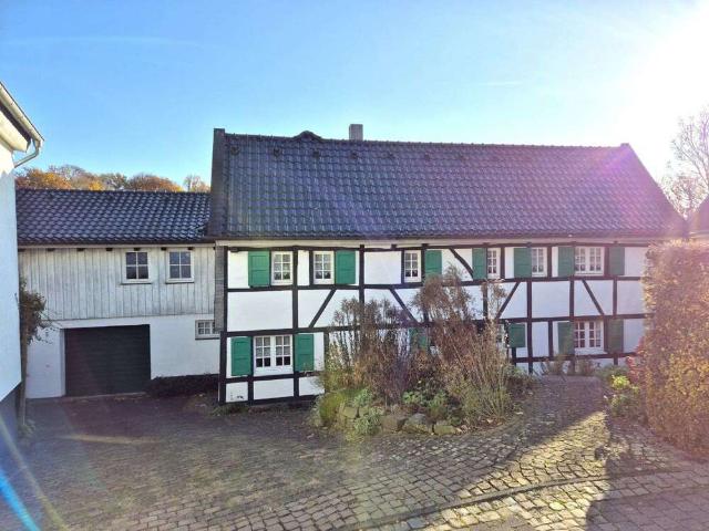 Haus kaufen in Höhscheid, Solingen