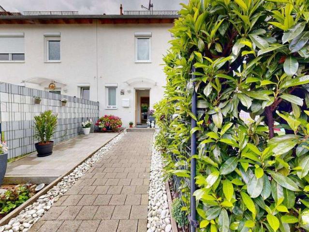 Haus kaufen in Lauchäcker, Stuttgart