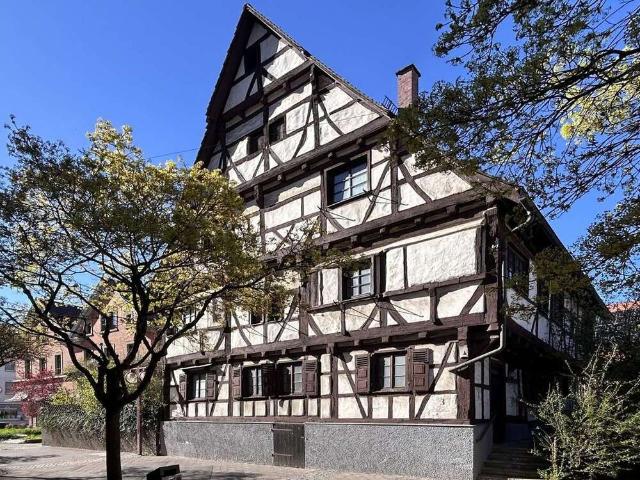 Haus kaufen in Vaihingen-Mitte, Stuttgart