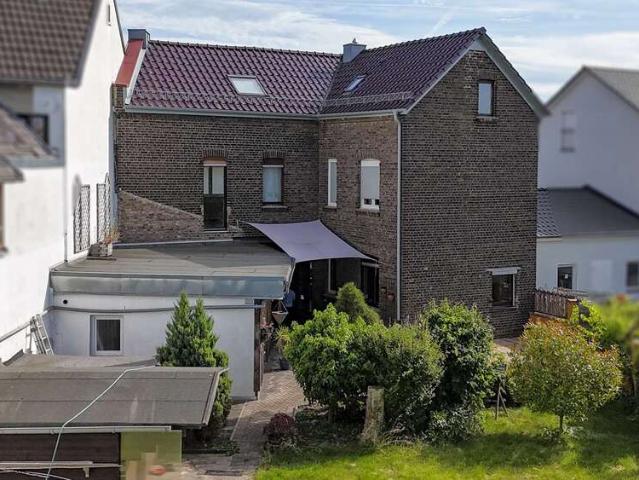 Haus kaufen in Troisdorf, Nordrhein-Westfalen