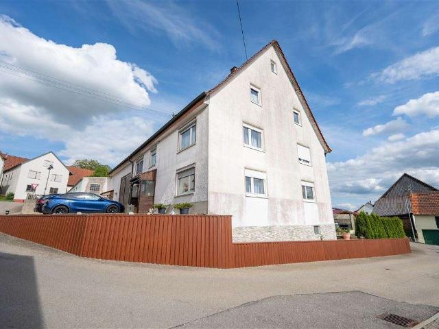 Haus kaufen in Uttenweiler, Baden-Württemberg