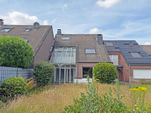 Haus kaufen in Voerde, Nordrhein-Westfalen