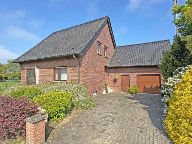 Haus kaufen in Voerde, Nordrhein-Westfalen