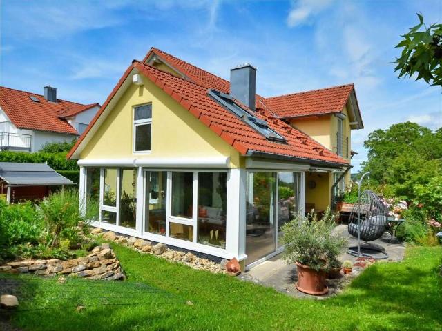 Haus kaufen in Rathausplatz, Weissach