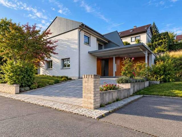 Haus kaufen in Rathausplatz, Weissach