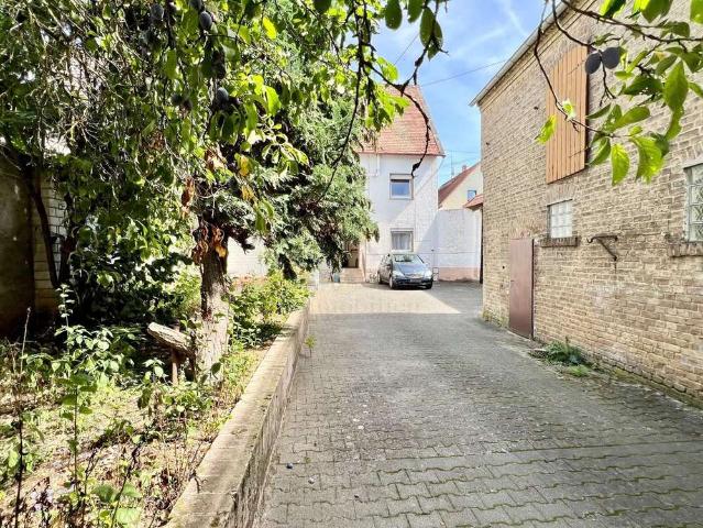 Haus kaufen in Mainz-Amöneburg, Wiesbaden