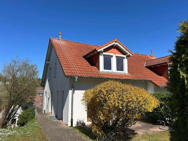 Haus kaufen in Wiesenbach, Baden-Württemberg