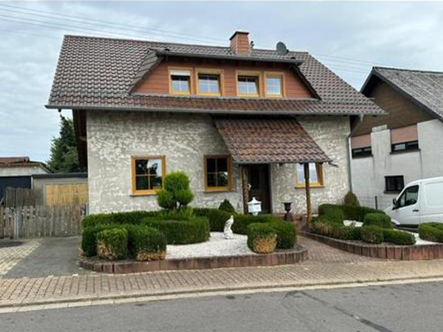 Haus kaufen in Weiskirchen, Saarland