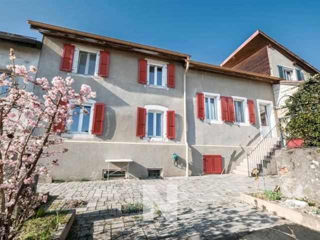 Reihenfamilienhaus kaufen in Begnins, Waadt