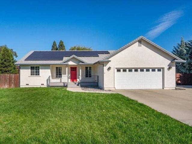 House for sale in Los Molinos, California