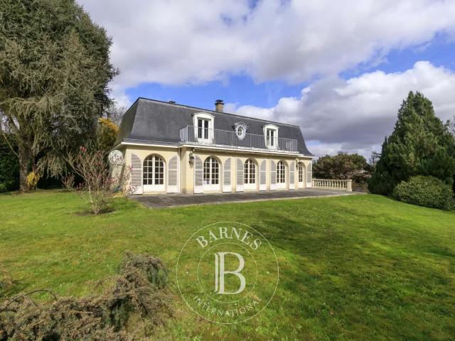 Maison vente à Versailles, Buc