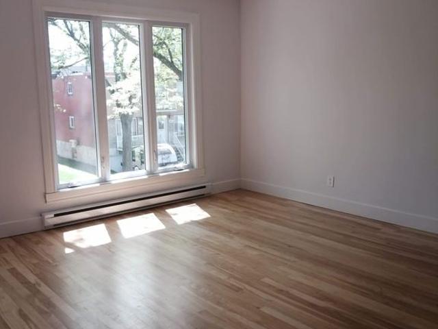 Apartment for rent in St. Leonard's, Quebec