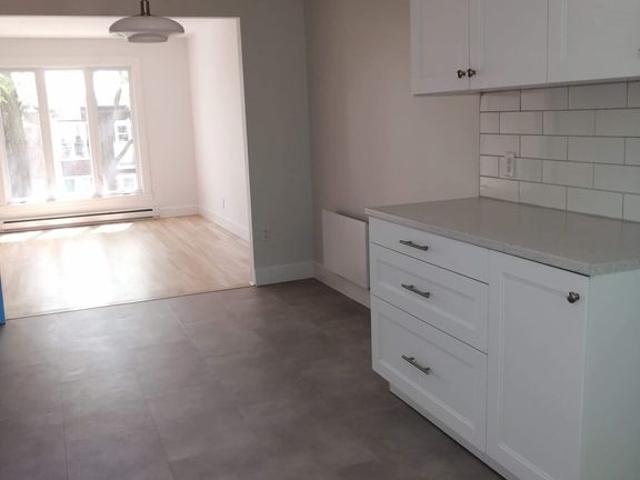 Apartment for rent in St. Leonard's, Quebec